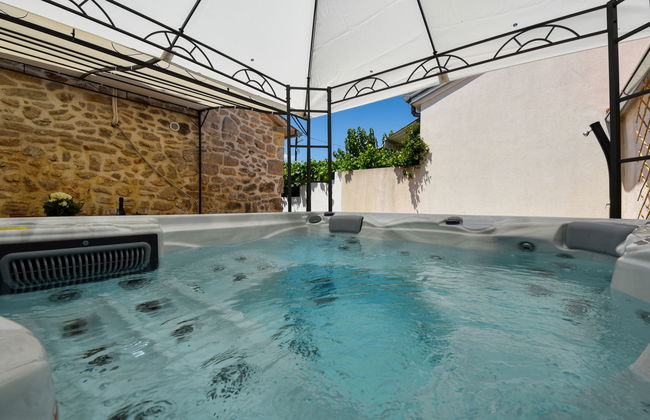 1 bedroom House in Sukošan with hot tub - Photo 17