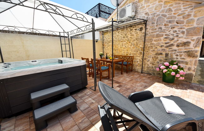 1 bedroom House in Sukošan with hot tub - Photo 3