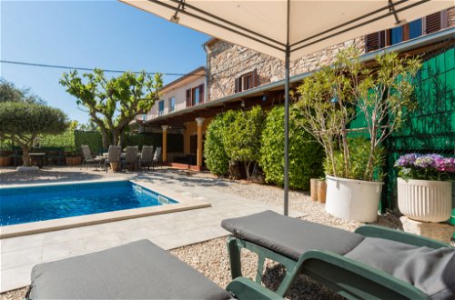 Foto 3 - Casa de 3 quartos em Brtonigla com piscina privada e terraço