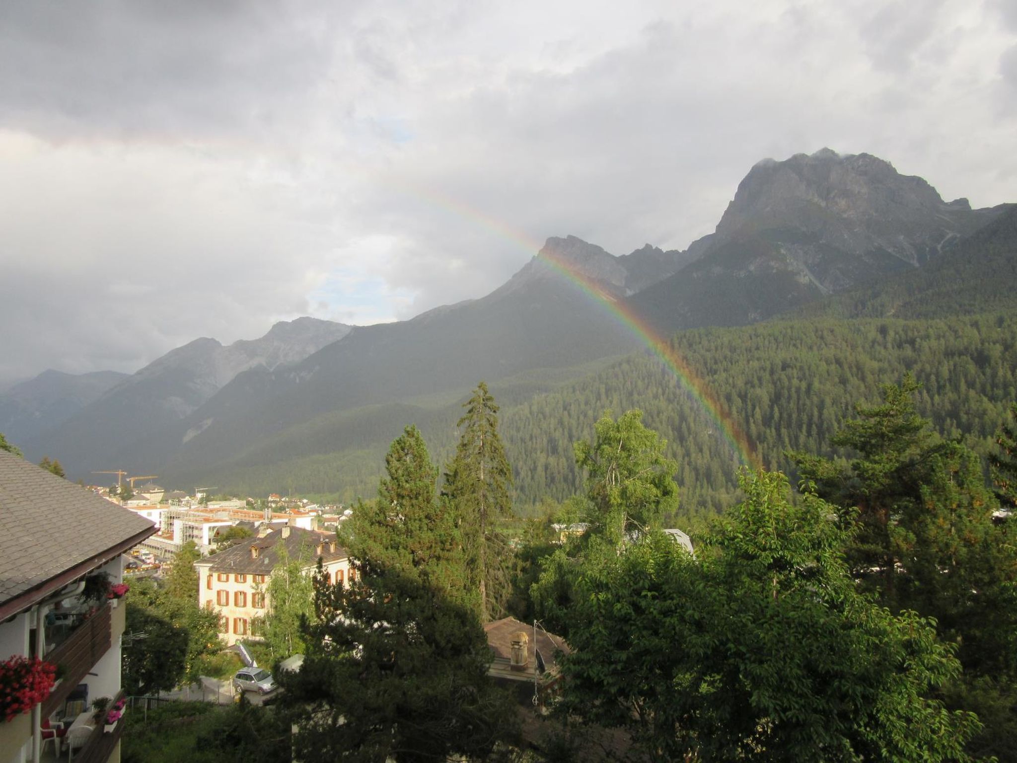 Foto 6 - Apartamento de 2 quartos em Scuol com vista para a montanha