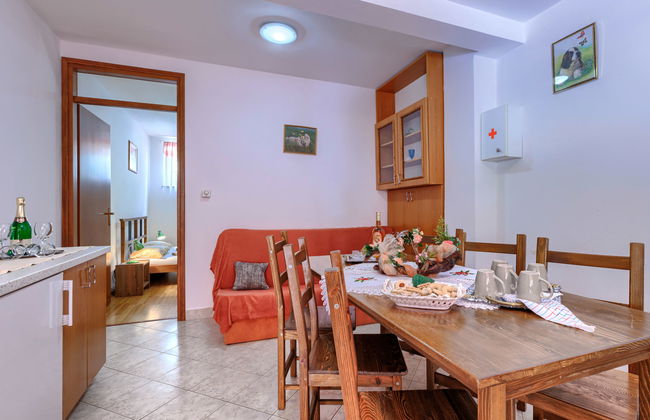Apartamento de 7 quartos em Žminj com piscina privada e jardim - Foto 18