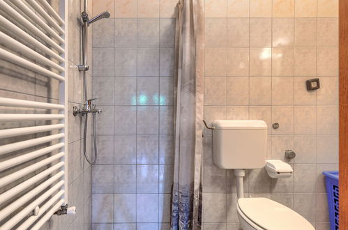 Foto 43 - Apartamento de 4 quartos em Žminj com piscina privada e jardim