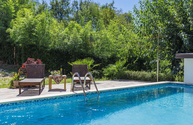 Apartamento de 7 quartos em Žminj com piscina privada e jardim - Foto 2