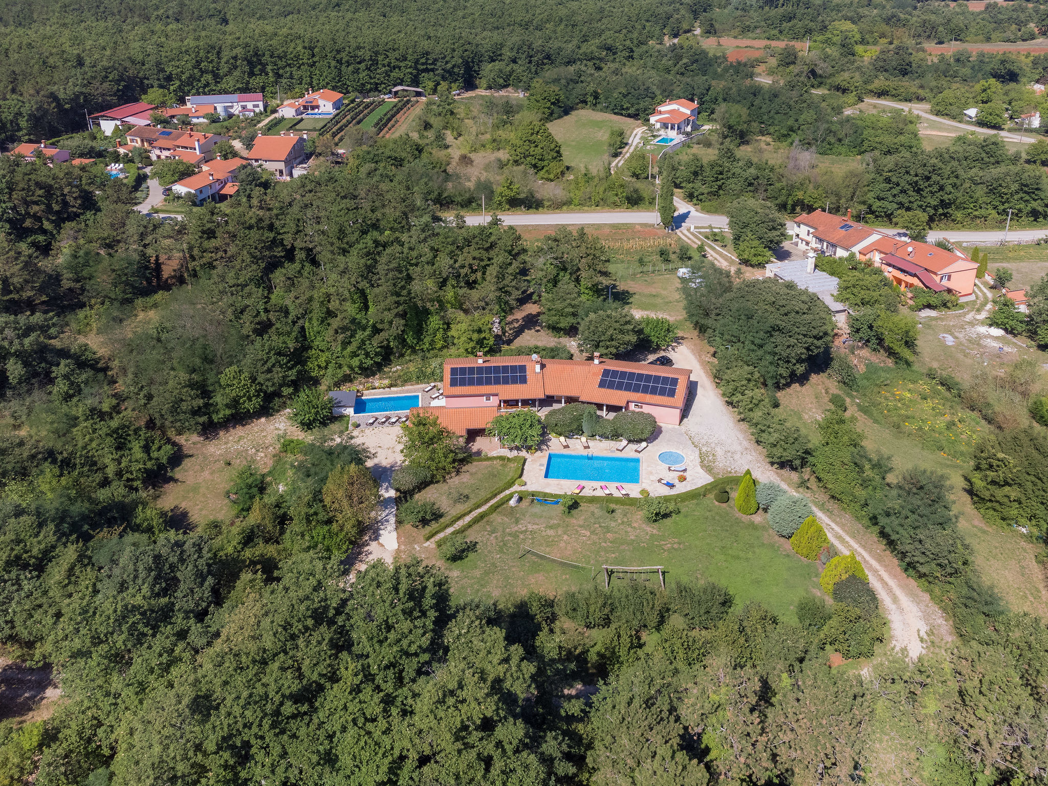 Photo 45 - Appartement de 4 chambres à Žminj avec piscine privée et jardin