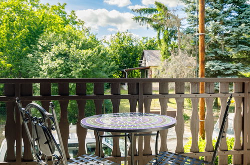 Foto 6 - Casa con 2 camere da letto a Balatonkenese con giardino e vista sulle montagne