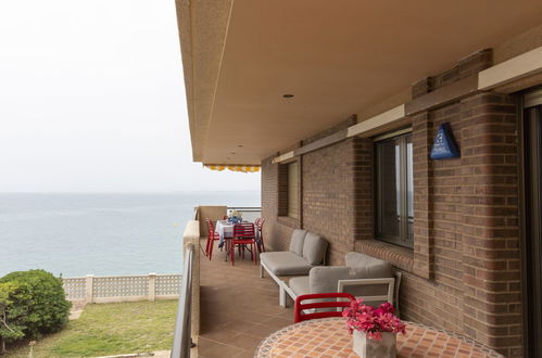 Foto 19 - Appartamento con 3 camere da letto a Salou con terrazza e vista mare