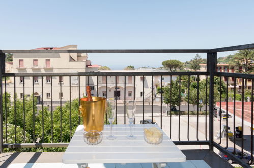 Photo 23 - Maison de 2 chambres à Massa Lubrense avec terrasse et vues à la mer