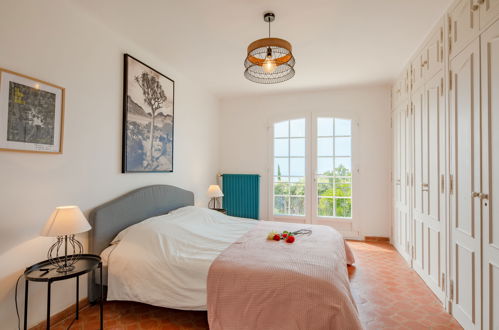 Foto 4 - Casa de 3 habitaciones en Roquebrune-sur-Argens con piscina privada y vistas al mar