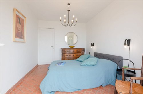 Foto 11 - Casa de 3 habitaciones en Roquebrune-sur-Argens con piscina privada y vistas al mar