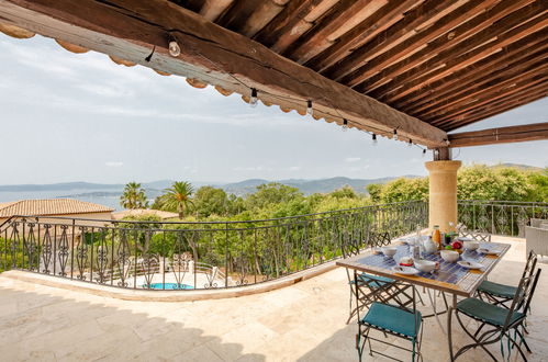 Foto 5 - Haus mit 3 Schlafzimmern in Roquebrune-sur-Argens mit privater pool und blick aufs meer