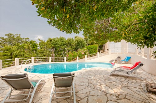 Foto 18 - Casa con 3 camere da letto a Roquebrune-sur-Argens con piscina privata e vista mare