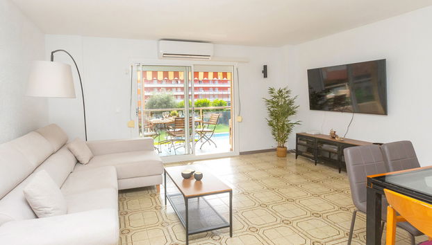 Apartamento de 4 quartos em Santa Susanna com piscina e jardim - Foto 3