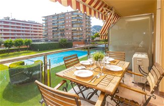 Foto 1 - Apartamento de 3 habitaciones en Santa Susanna con piscina y jardín
