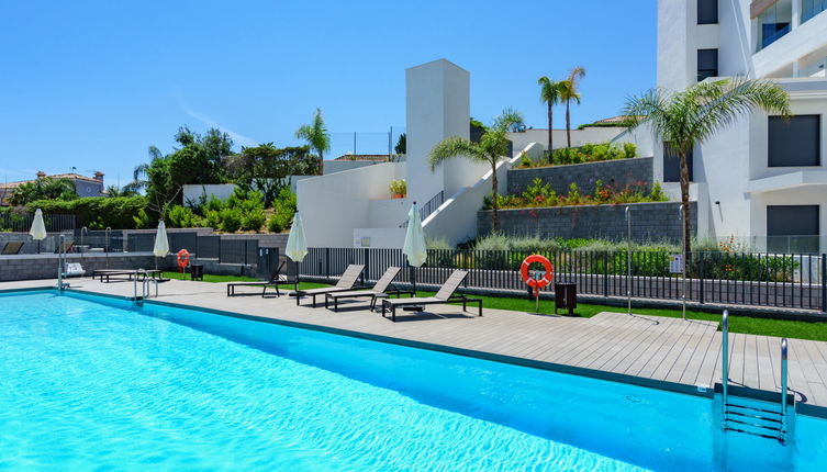 Photo 1 - Appartement de 3 chambres à Estepona avec piscine et vues à la mer