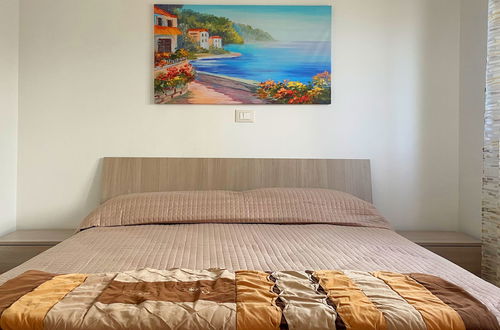 Photo 10 - 2 bedroom Apartment in Petacciato with garden and sea view