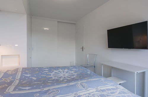 Foto 11 - Appartamento con 2 camere da letto a Varaville con vista mare