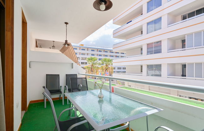 2 bedroom Apartment in Arona with swimming pool and terrace - Photo 2