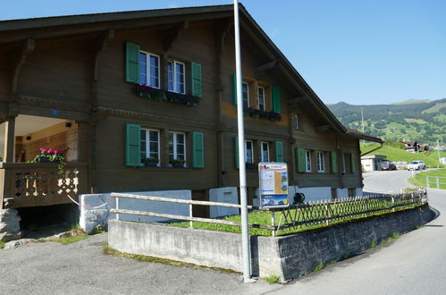 Foto 27 - Appartamento con 2 camere da letto a Grindelwald con vista sulle montagne