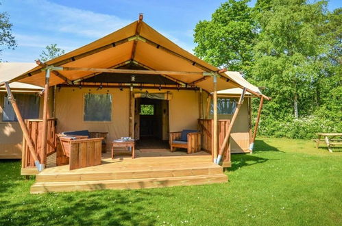 Foto 1 - Casa de 3 quartos em Mol com piscina e terraço