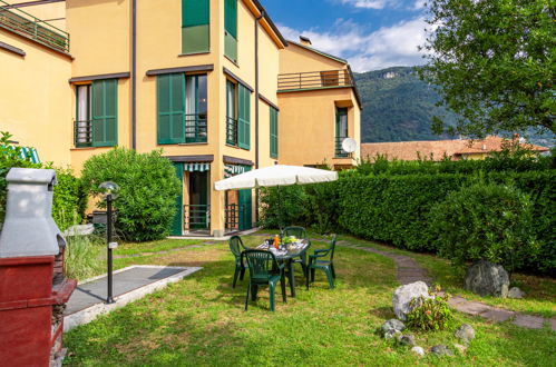 Foto 1 - Casa de 2 quartos em Gravedona ed Uniti com jardim e vista para a montanha