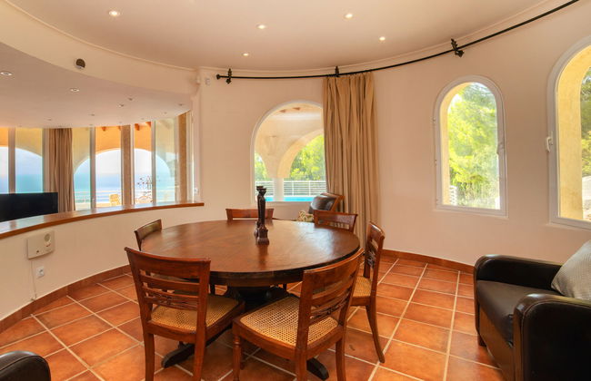 Casa de 4 quartos em Altea com piscina privada e terraço - Foto 9