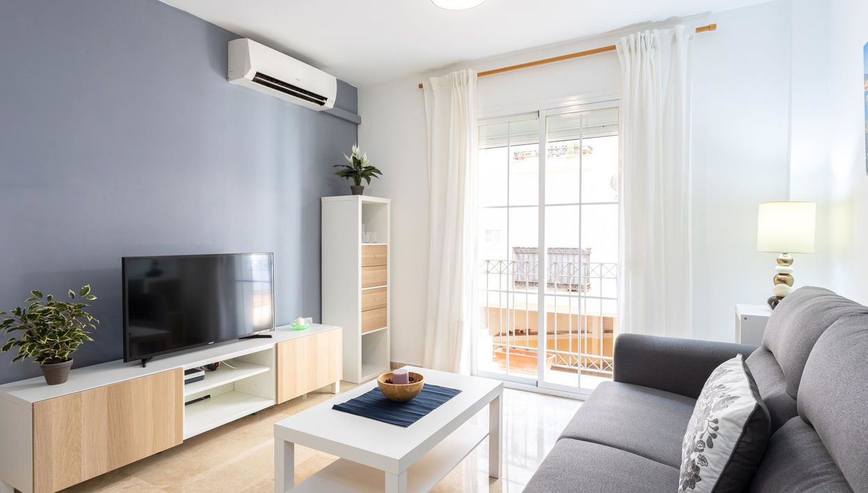 Capuchinos French Balconies - Photo 1