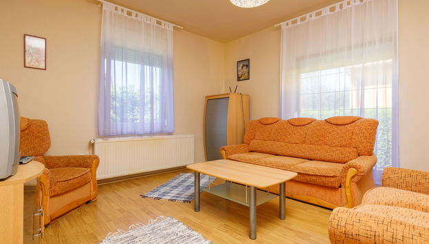 Apartment mit 2 Schlafzimmern in Balatonkeresztúr mit garten und terrasse - Foto 3