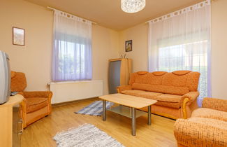 Photo 3 - 2 bedroom Apartment in Balatonkeresztúr with garden and terrace