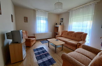 Foto 3 - Apartamento de 2 quartos em Balatonkeresztúr com jardim e terraço