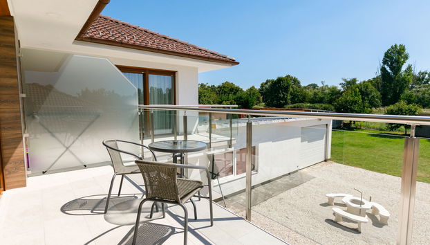 Apartment mit 3 Schlafzimmern in Balatonszárszó mit garten - Foto 2