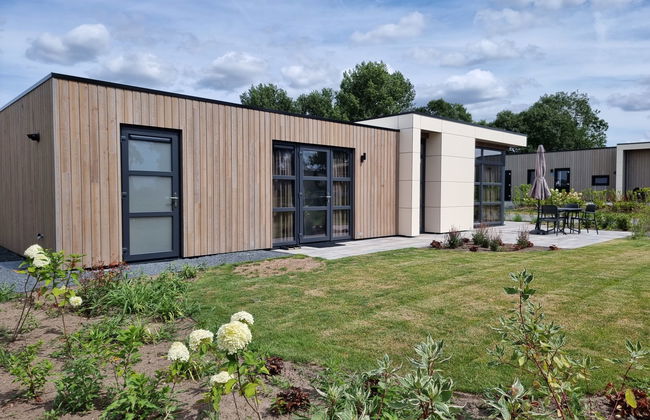 Casa de 3 quartos em Velsen-Zuid com piscina e terraço - Foto 1
