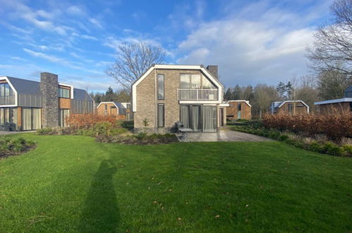 Foto 5 - Casa de 5 quartos em Biddinghuizen com piscina e terraço