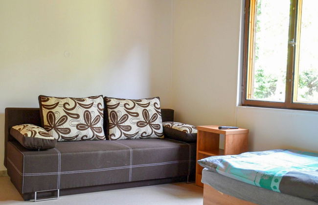 Casa con 4 camere da letto a Hradec Kralove con giardino - Foto 7