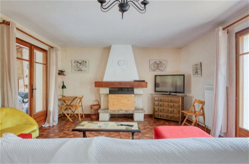 Foto 32 - Casa con 4 camere da letto a Six-Fours-les-Plages con giardino e vista mare
