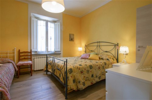 Foto 27 - Appartamento con 3 camere da letto a Marliana con piscina e giardino