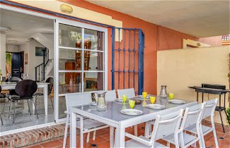 Foto 2 - Casa con 3 camere da letto a Estepona con piscina e vista mare