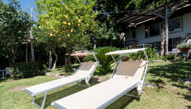 Photo 1 - Appartement de 2 chambres à Massa Lubrense avec jardin et terrasse