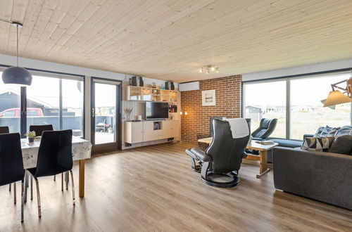 Foto 30 - Casa de 3 quartos em Hvide Sande com terraço e sauna