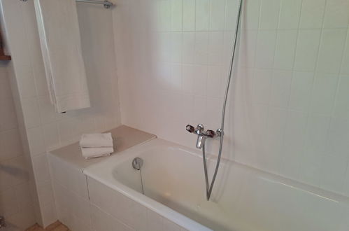 Foto 20 - Apartamento de 2 quartos em Orsières com piscina e vista para a montanha