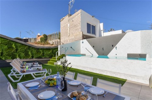 Photo 2 - 3 bedroom House in San Bartolomé de Tirajana with private pool and garden