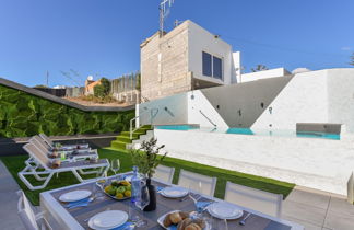 Photo 2 - Maison de 3 chambres à San Bartolomé de Tirajana avec piscine privée et jardin