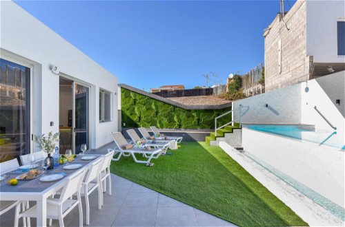 Foto 22 - Casa con 3 camere da letto a Spagna con piscina privata e giardino