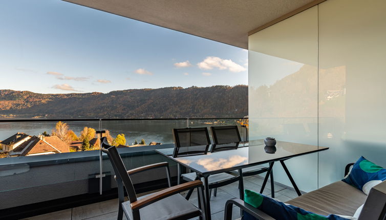 Foto 1 - Appartamento con 2 camere da letto a Treffen am Ossiacher See con vista sulle montagne