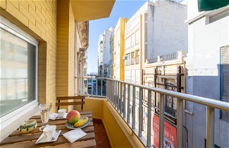 Foto 1 - Apartamento de 2 habitaciones en Almería con vistas al mar