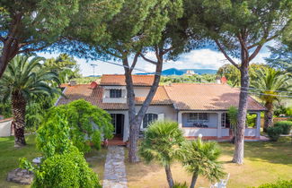 Photo 1 - Maison de 4 chambres à Casale Marittimo avec jardin et terrasse