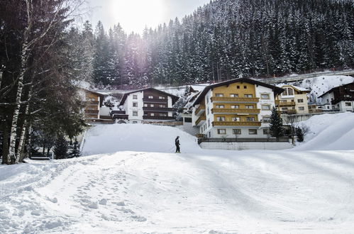 Photo 25 - Appartement de 2 chambres à Ischgl avec vues sur la montagne