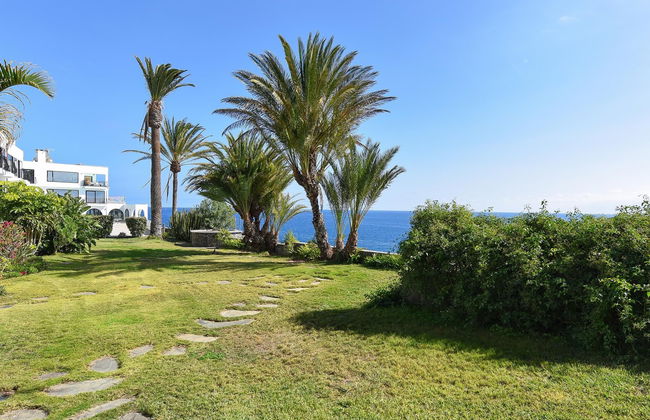2 bedroom Apartment in San Bartolomé de Tirajana with swimming pool and terrace - Photo 22