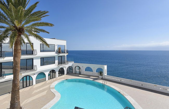 2 bedroom Apartment in San Bartolomé de Tirajana with swimming pool and terrace - Photo 19