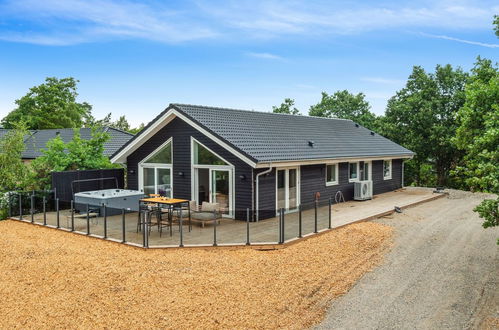 Photo 1 - Maison de 3 chambres à Ebeltoft avec terrasse et bain à remous