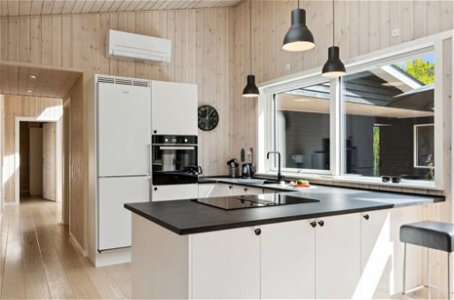 Photo 8 - Maison de 5 chambres à Nykøbing Sj avec terrasse et bain à remous